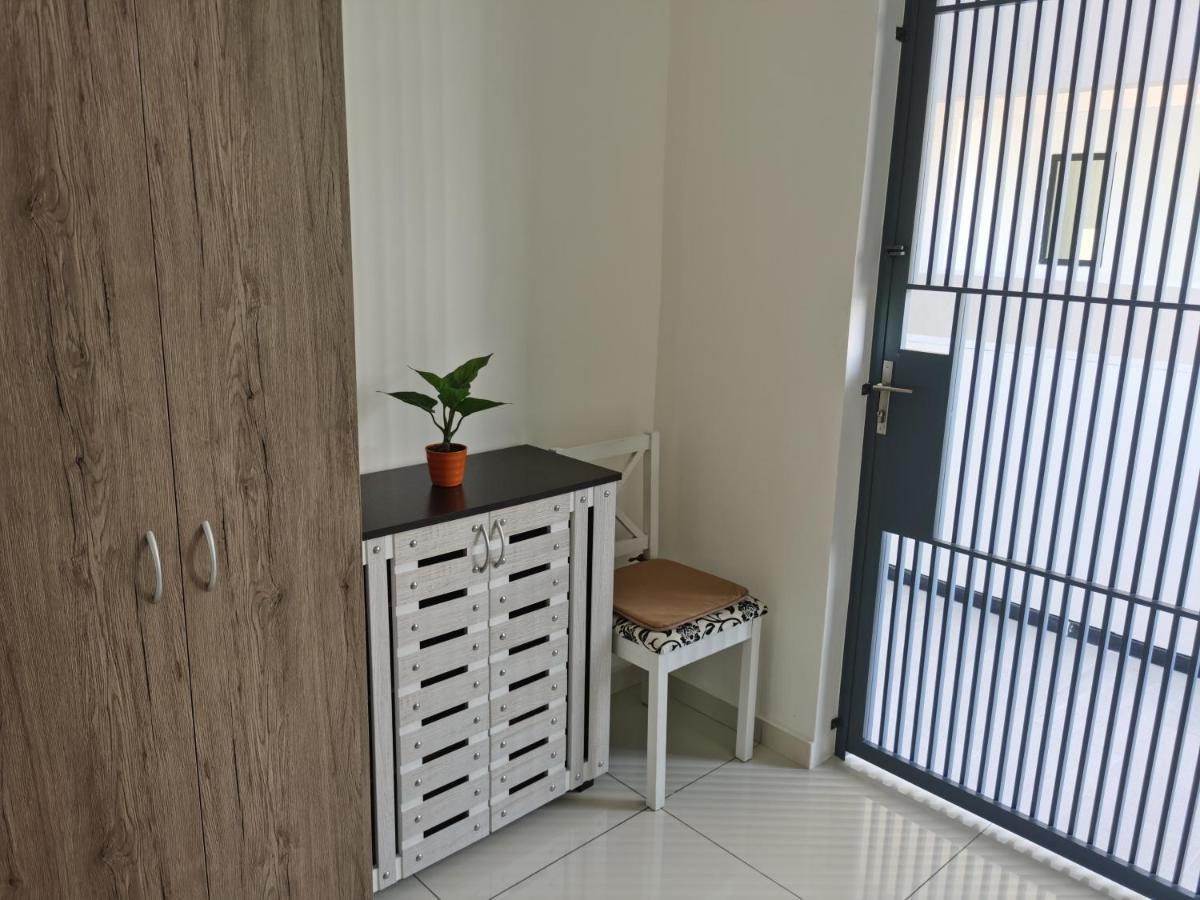 Beacon Exec Suites# Msg Chair#Disney Hotstar George Town Eksteriør billede