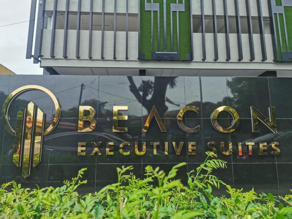 Beacon Exec Suites# Msg Chair#Disney Hotstar George Town Eksteriør billede